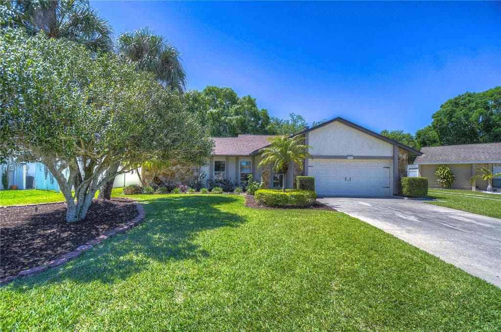 10712 OUT ISLAND DRIVE TAMPA, FL 33615