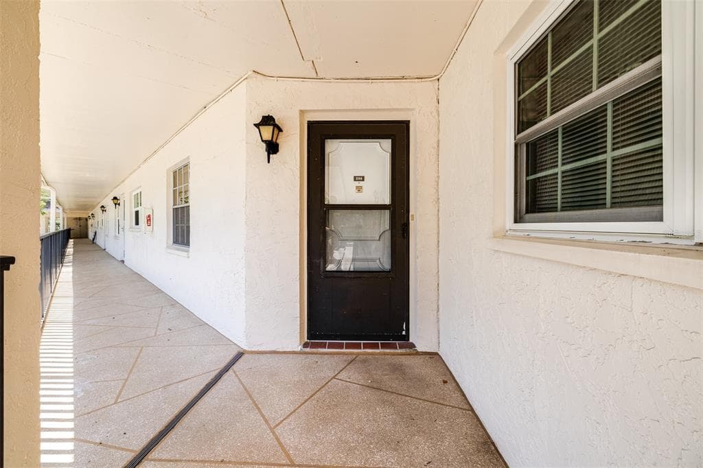 820 PATRICIA AVENUE UNIT 206 DUNEDIN, FL 34698