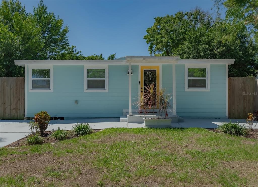 1634 29TH AVENUE N ST PETERSBURG, FL 33713