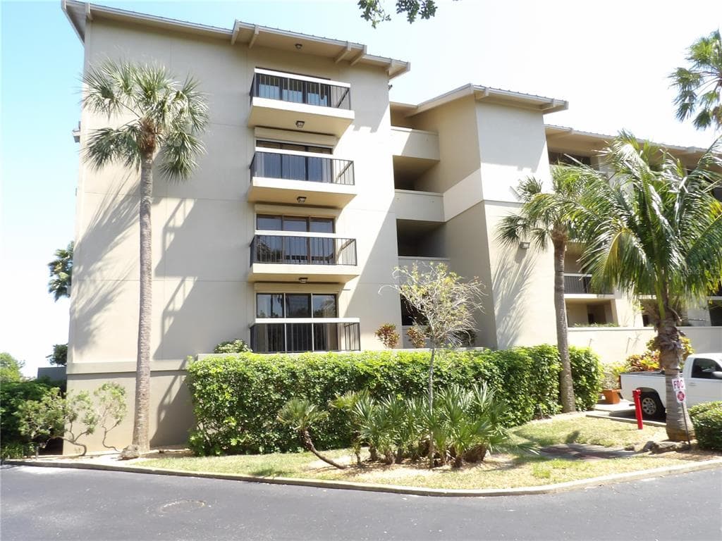 2260 FRONT STREET UNIT 201