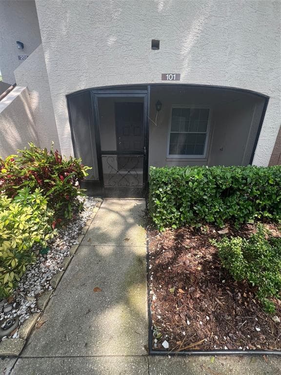 3019 BONAVENTURE CIRCLE UNIT 101 PALM HARBOR, FL 34684