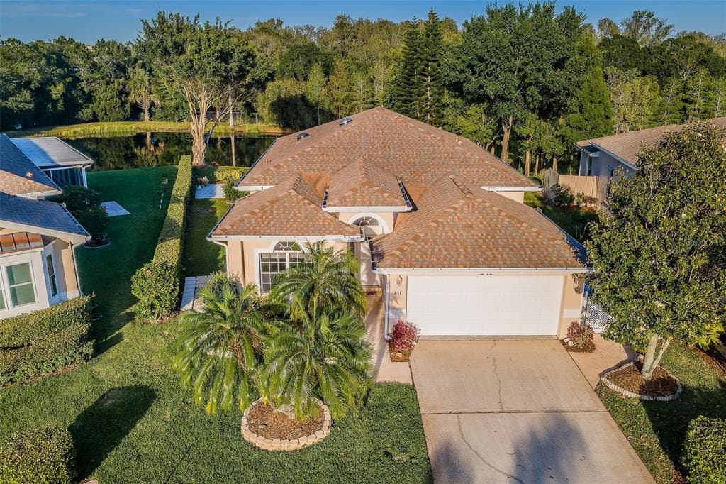 841 MICHELE CIRCLE DUNEDIN, FL 34698