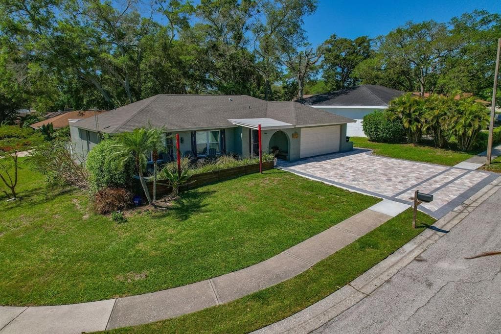 3119 HILLSIDE LANE SAFETY HARBOR, FL 34695