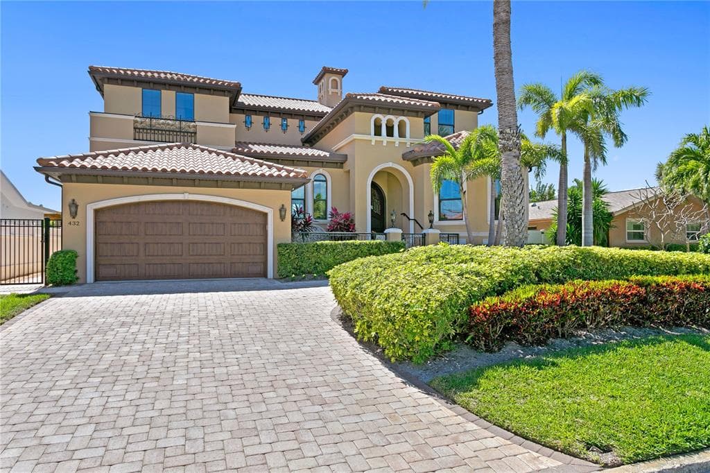 432 HERMOSITA DRIVE