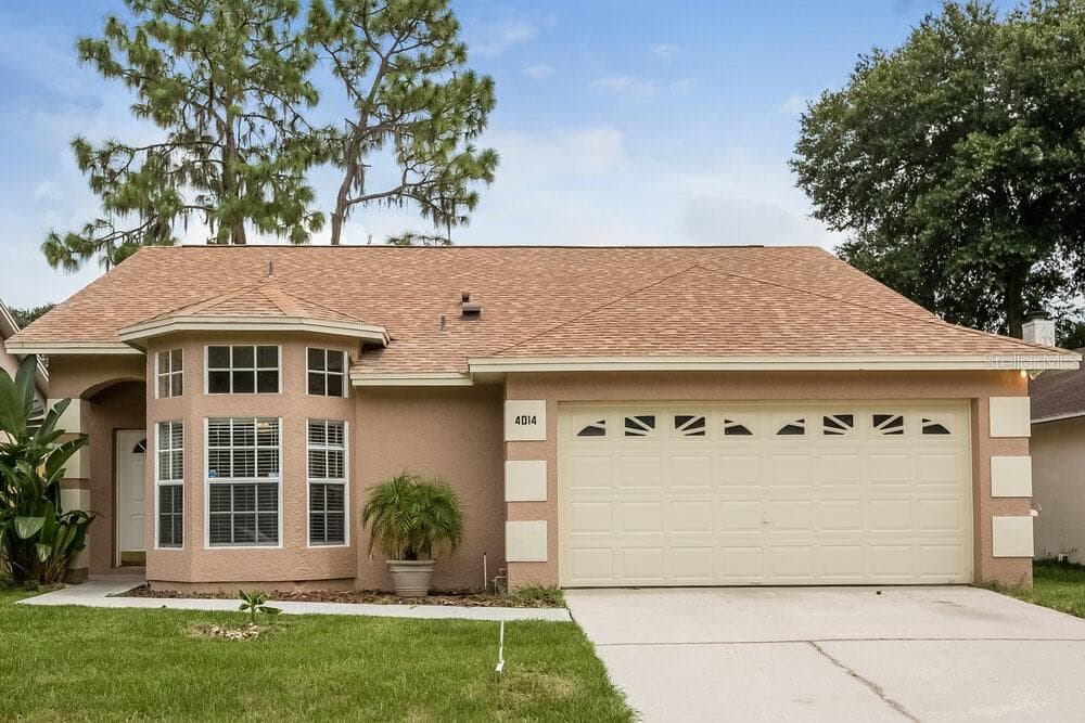 4014 LEVONSHIRE PLACE VALRICO, FL 33596