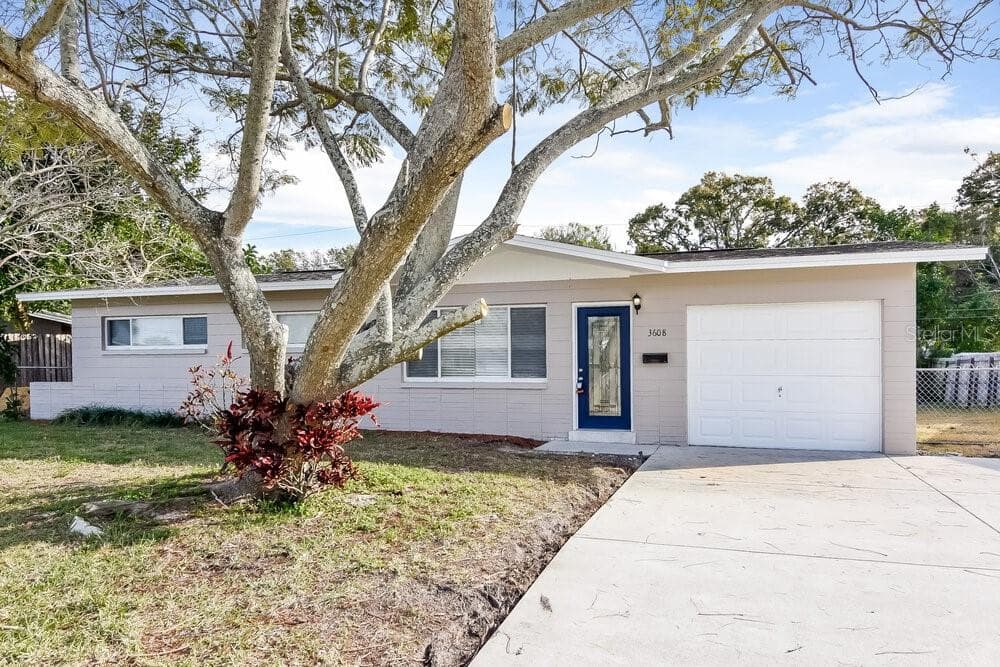 3608 SUNFISH DRIVE SE ST PETERSBURG, FL 33705