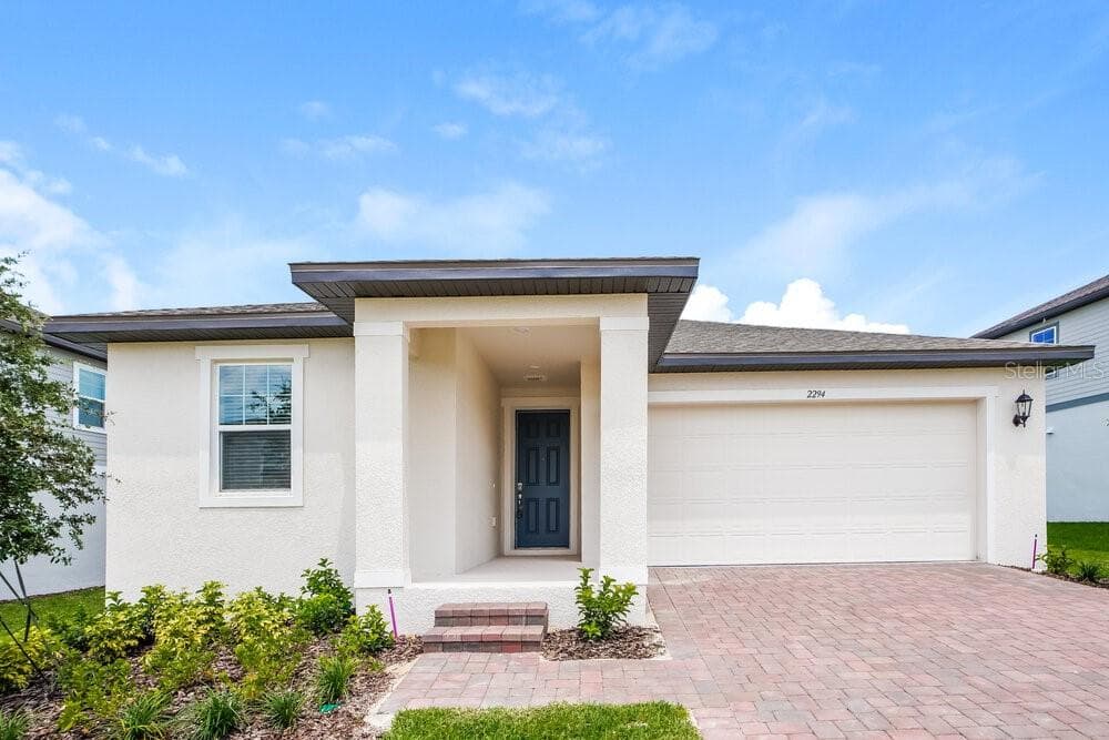 2294 RAVEN RIDGE ROAD MINNEOLA, FL 34715