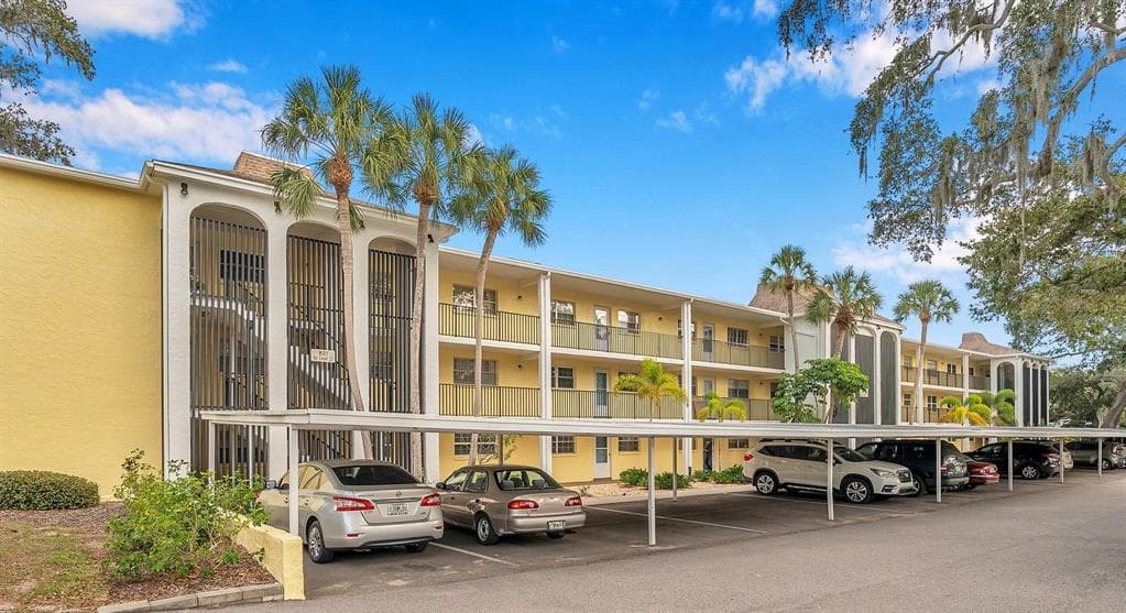 821 DE LEON COURT UNIT 209