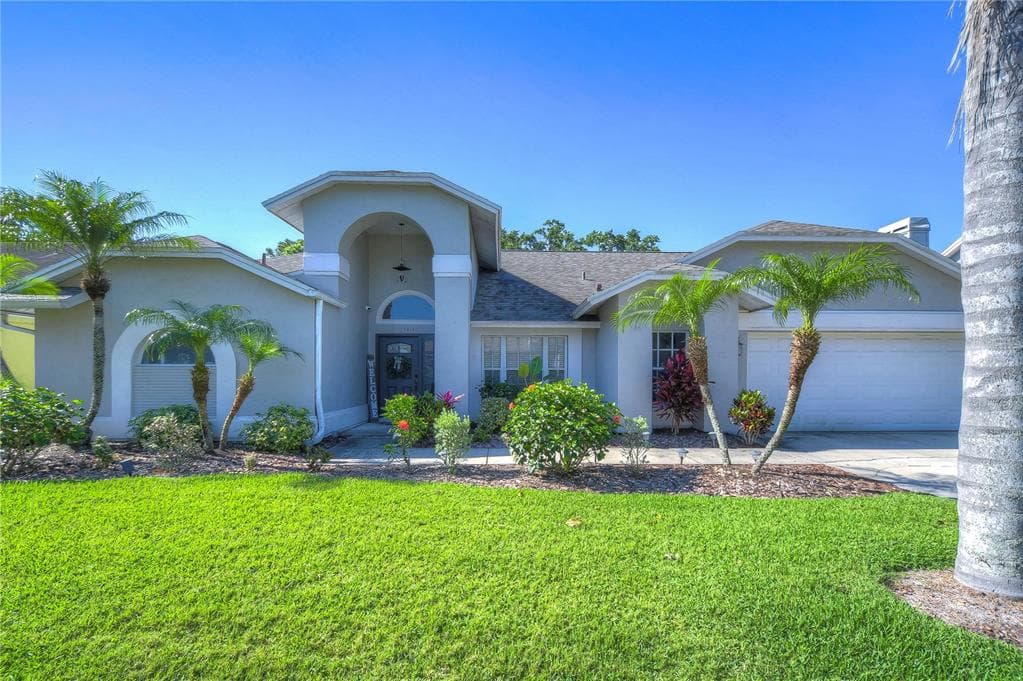 5418 PINE BAY DRIVE TAMPA, FL 33625