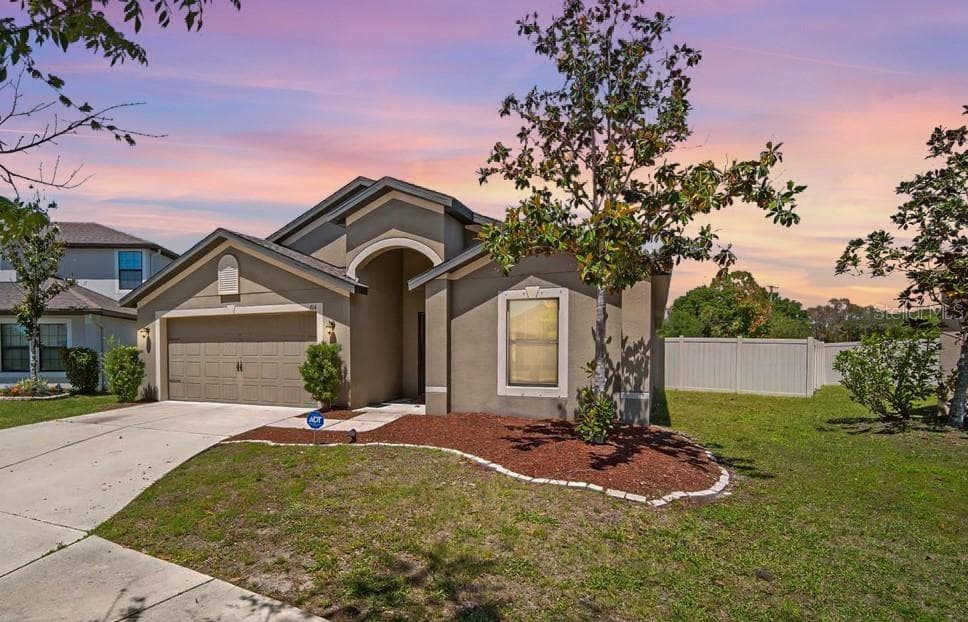 714 CHATHAM WALK DRIVE RUSKIN, FL 33570