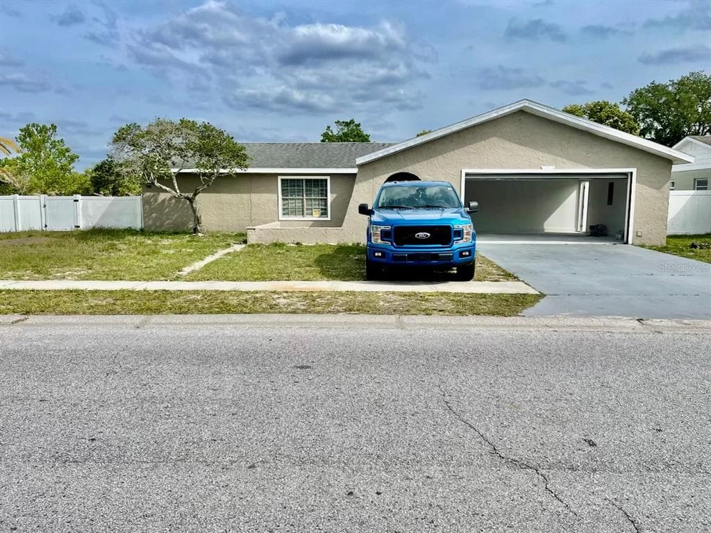 12804 BUCKHORN DRIVE HUDSON, FL 34669