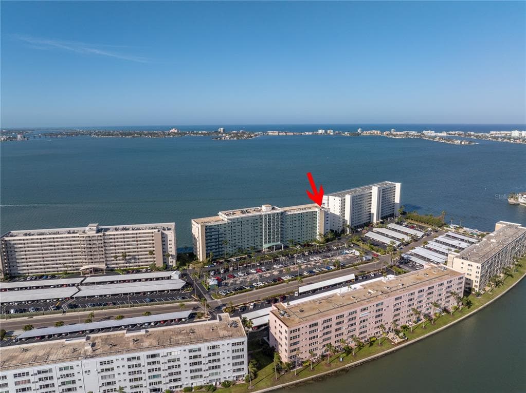 6020 SHORE BOULEVARD S UNIT 312 GULFPORT, FL 33707