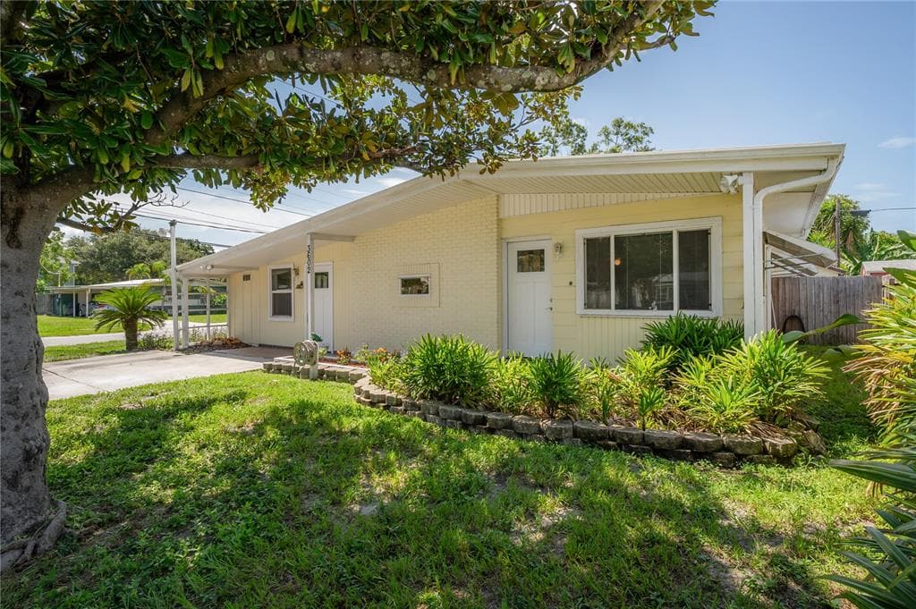 3602 W TYSON AVENUE TAMPA, FL 33611