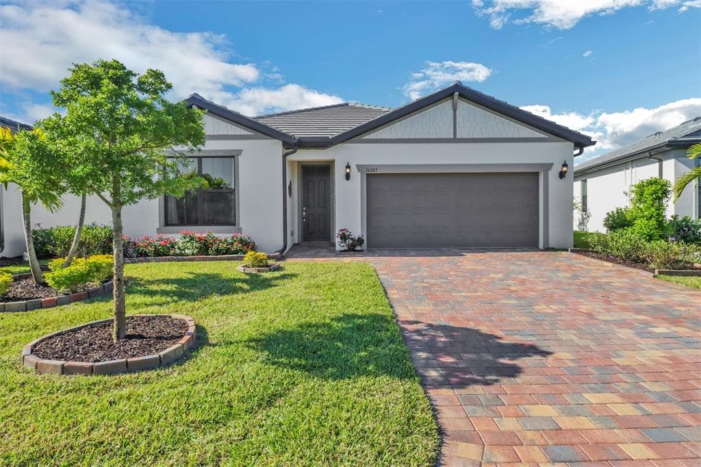 16085 ROSEMALLOW LANE ALVA, FL 33920