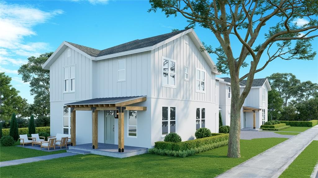 3605 IRIS STREET N ST PETERSBURG, FL 33704