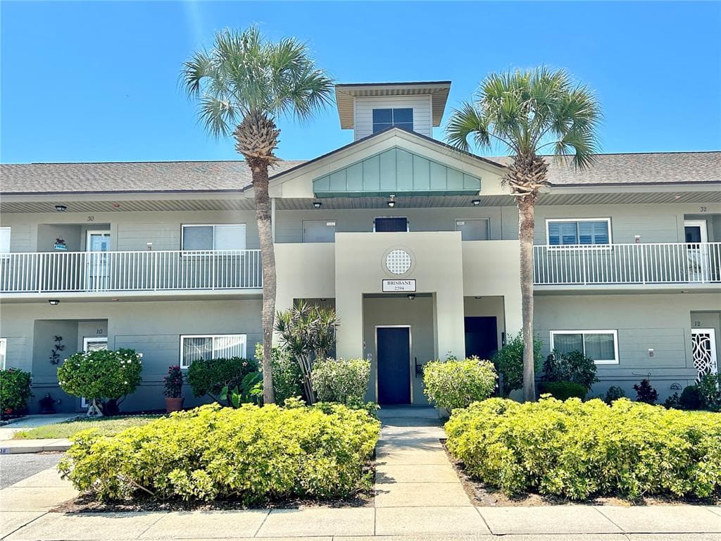 2294 BELGIAN LANE UNIT 6 CLEARWATER, FL 33763