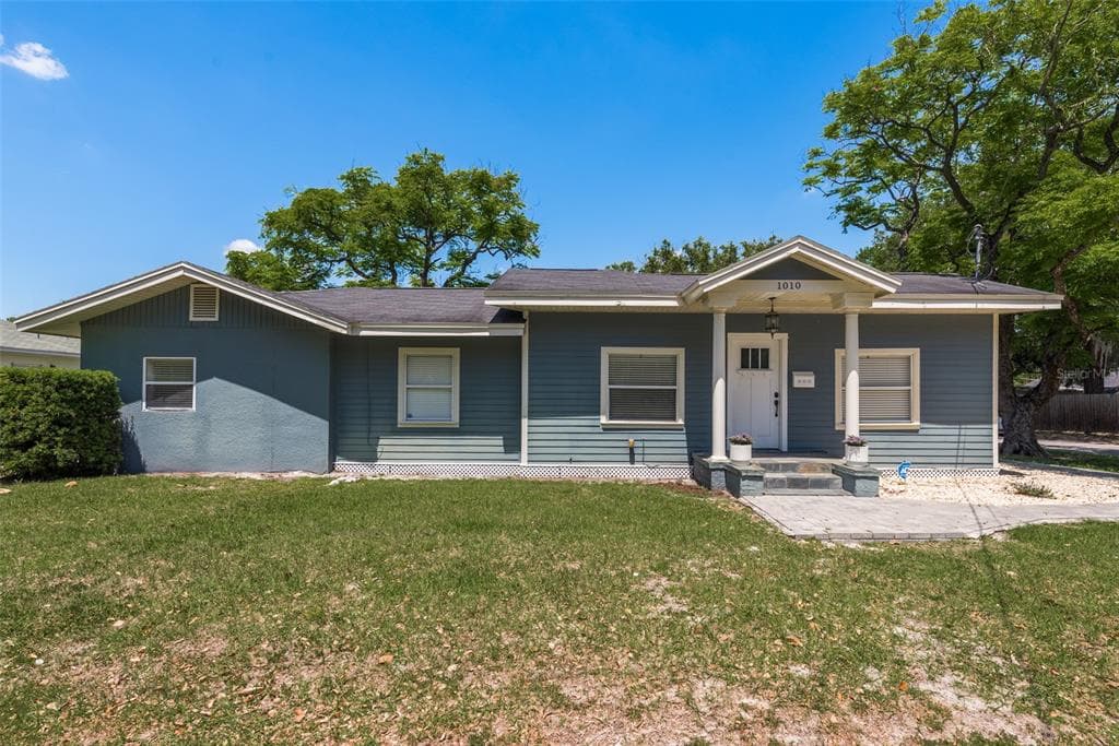 1010 E OSBORNE AVENUE TAMPA, FL 33603