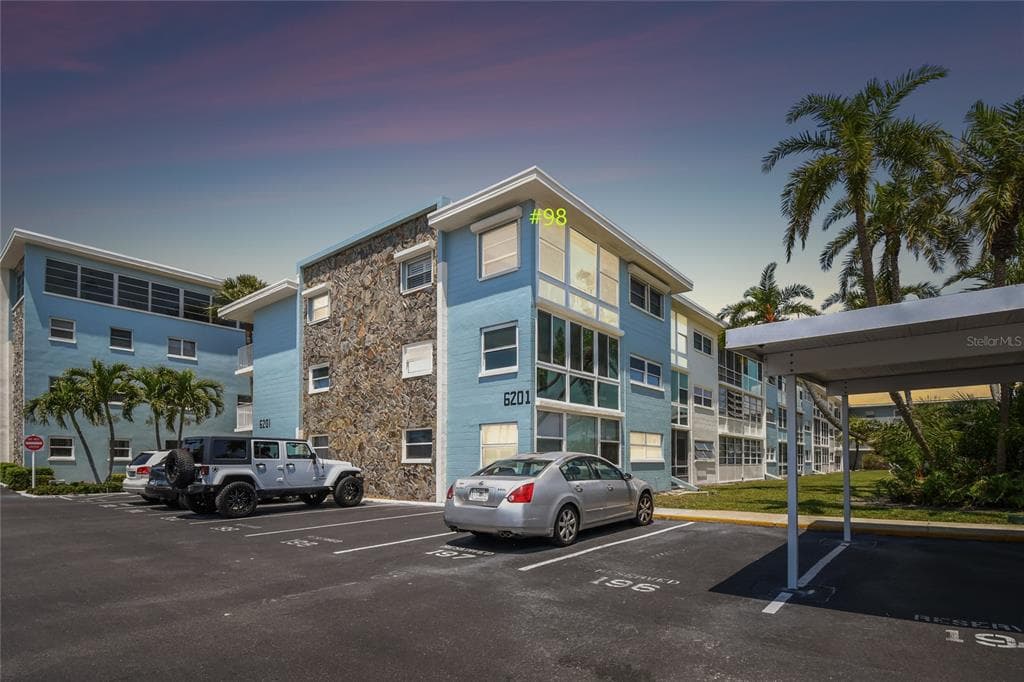 6201 2ND STREET E UNIT 98 ST PETE BEACH, FL 33706