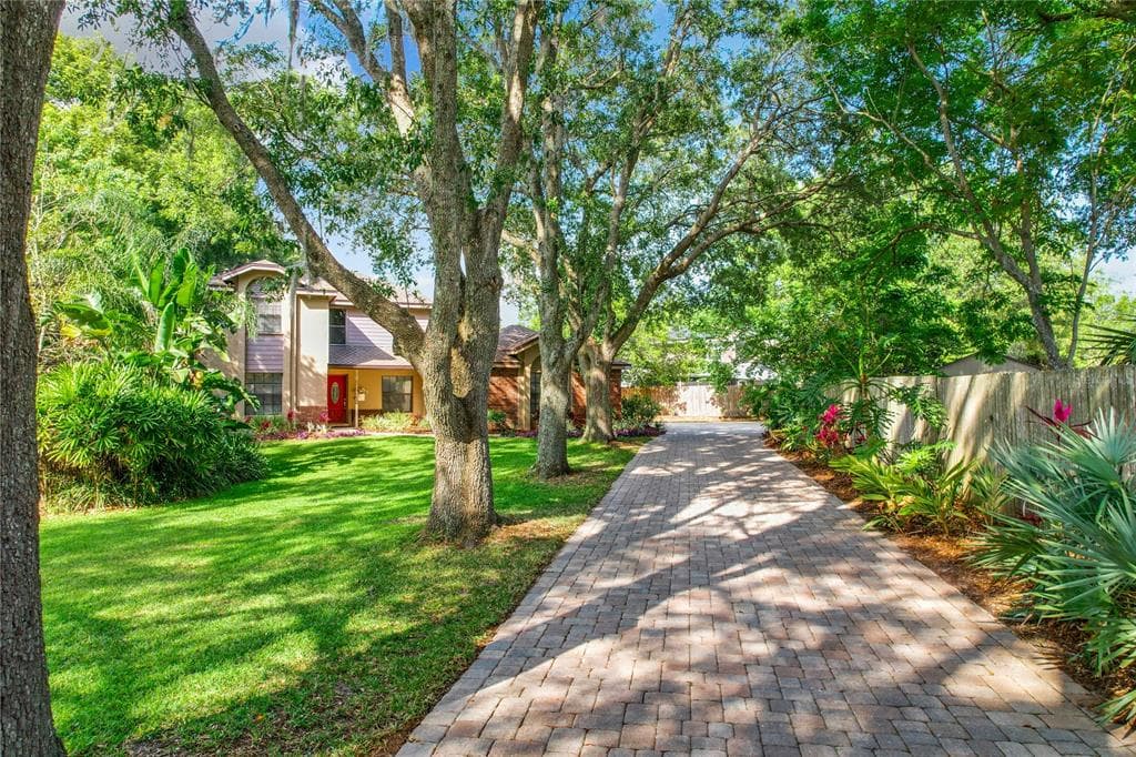 2075 KIMBERWICKE CIRCLE OVIEDO, FL 32765