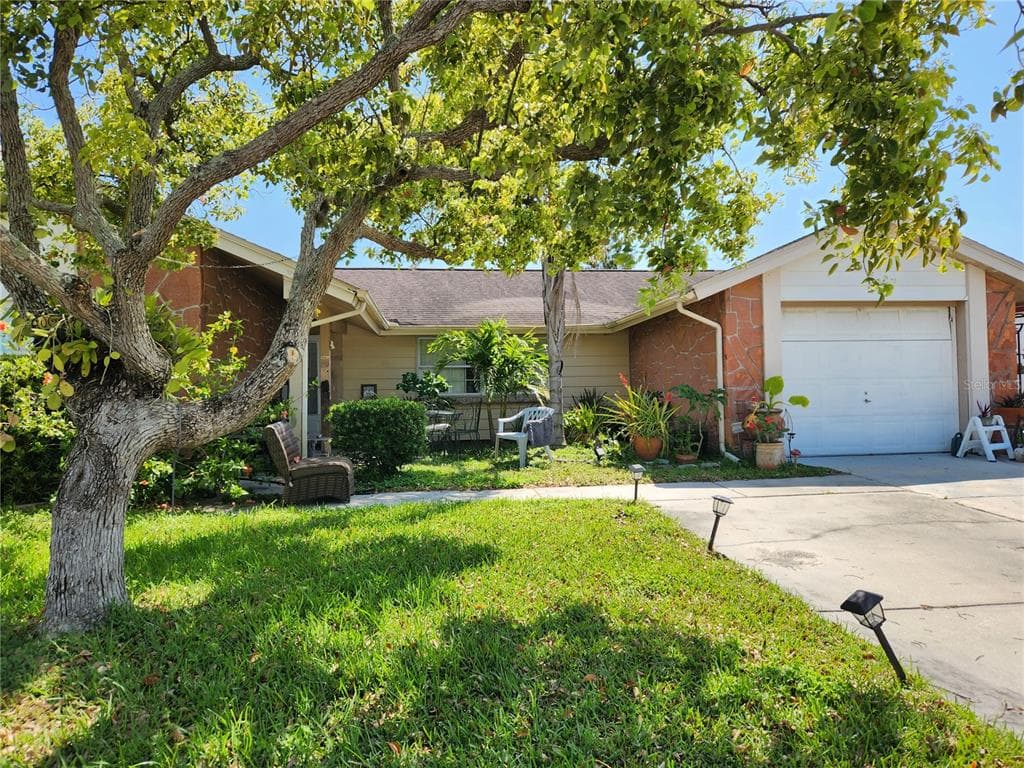 3532 OVERLAND DRIVE
