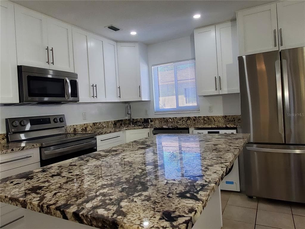1020 70TH STREET N UNIT 4 ST PETERSBURG, FL 33710