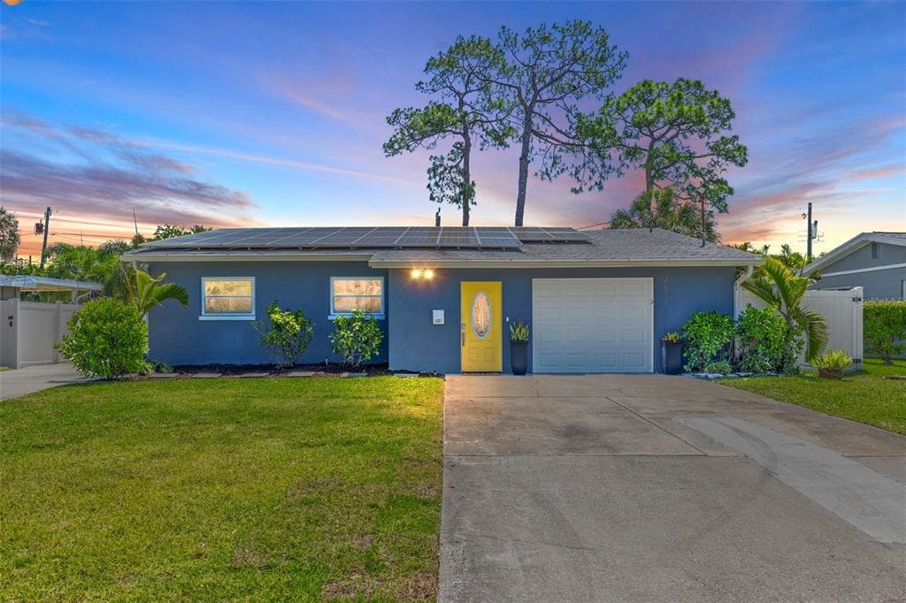 4511 HUNTINGTON STREET NE ST PETERSBURG, FL 33703
