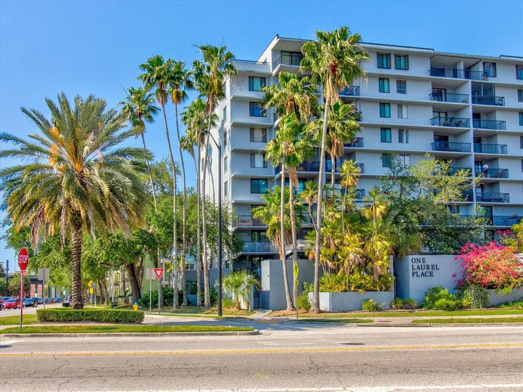201 W LAUREL STREET UNIT 306
