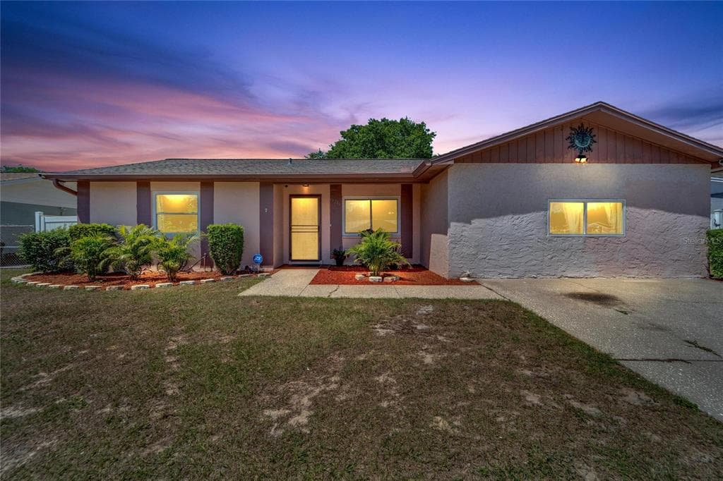 11216 GARFIELD COURT SEFFNER, FL 33584