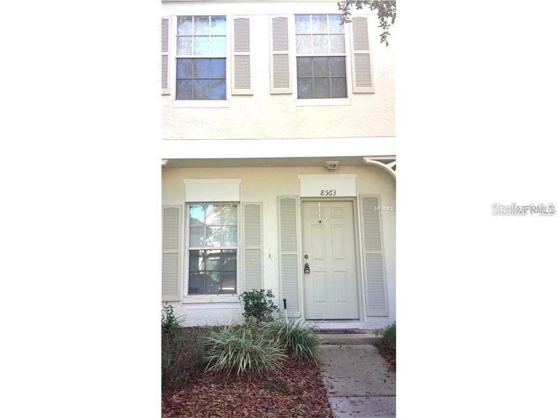8563 HUNTERS KEY CIRCLE TAMPA, FL 33647