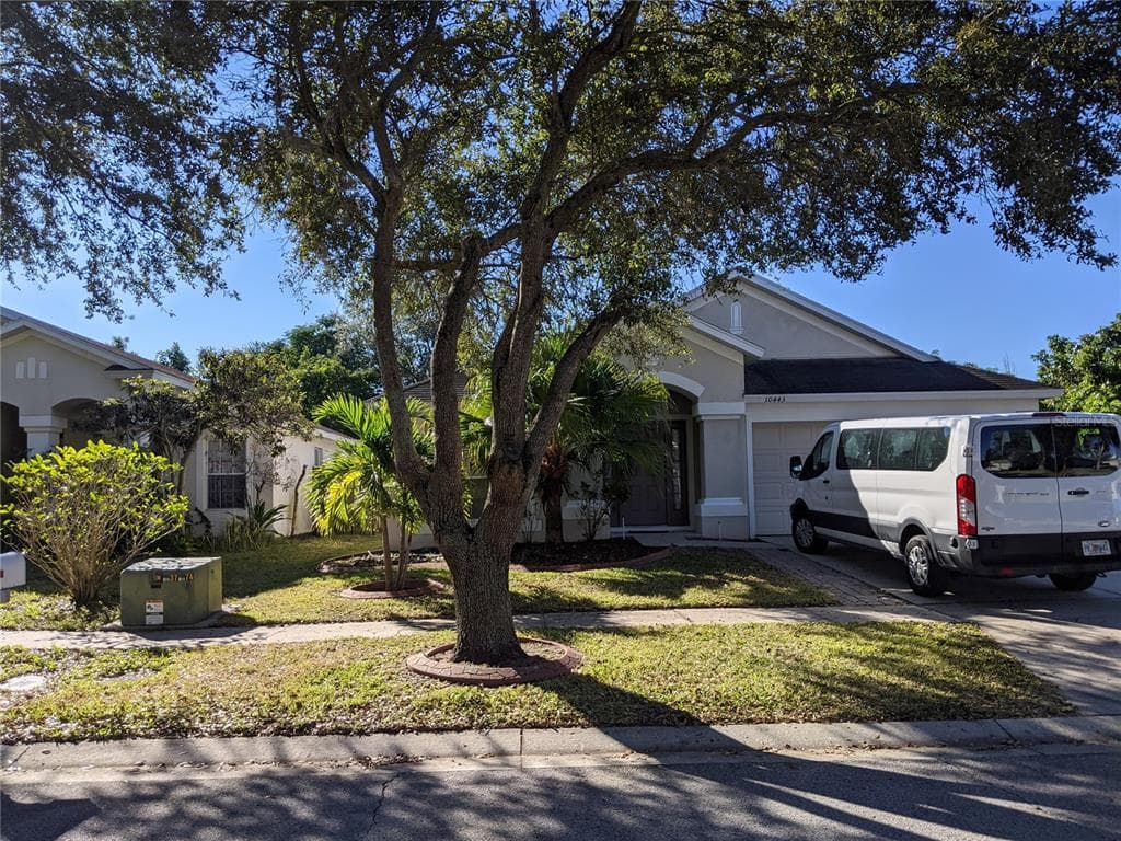 10443 HUNTERS HAVEN BOULEVARD RIVERVIEW, FL 33578