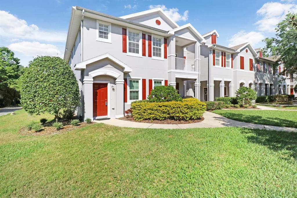 9420 GEORGIAN PARK LANE UNIT 101 TAMPA, FL 33626