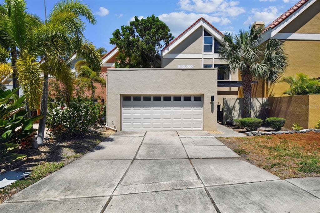 811 SYMPHONY ISLES BOULEVARD APOLLO BEACH, FL 33572