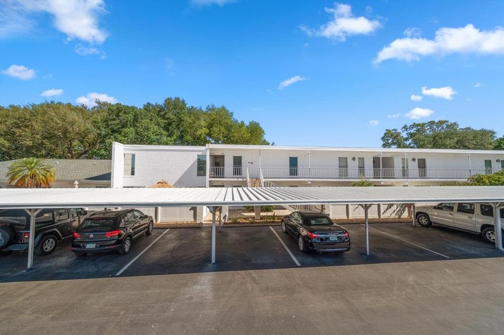 1655 S HIGHLAND AVENUE UNIT D238 CLEARWATER, FL 33756