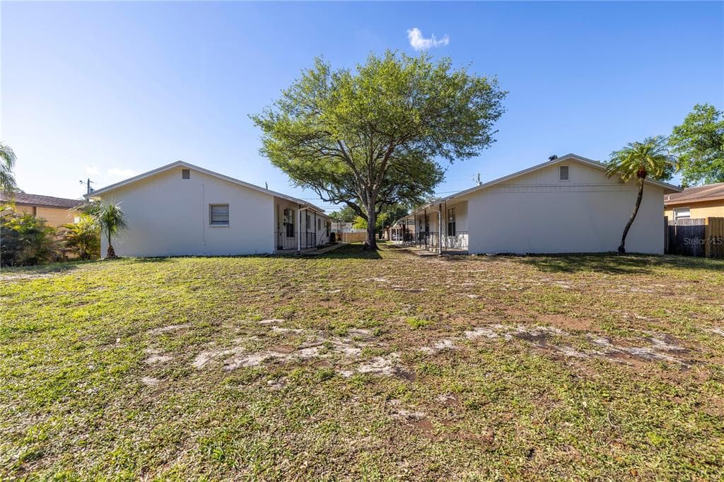 534 93RD AVENUE N ST PETERSBURG, FL 33702
