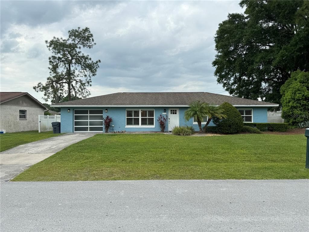 120 PADGETT PLACE N LAKELAND, FL 33809