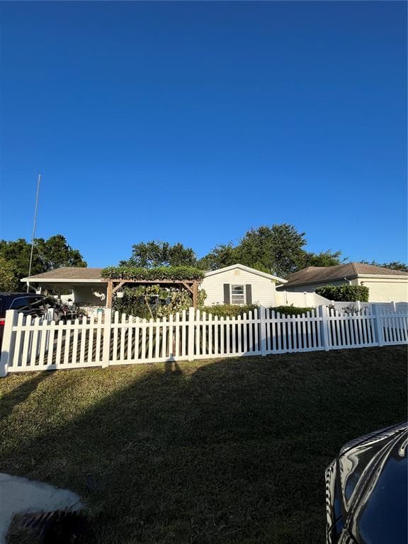 421 OAK STREET SEBASTIAN, FL 32958