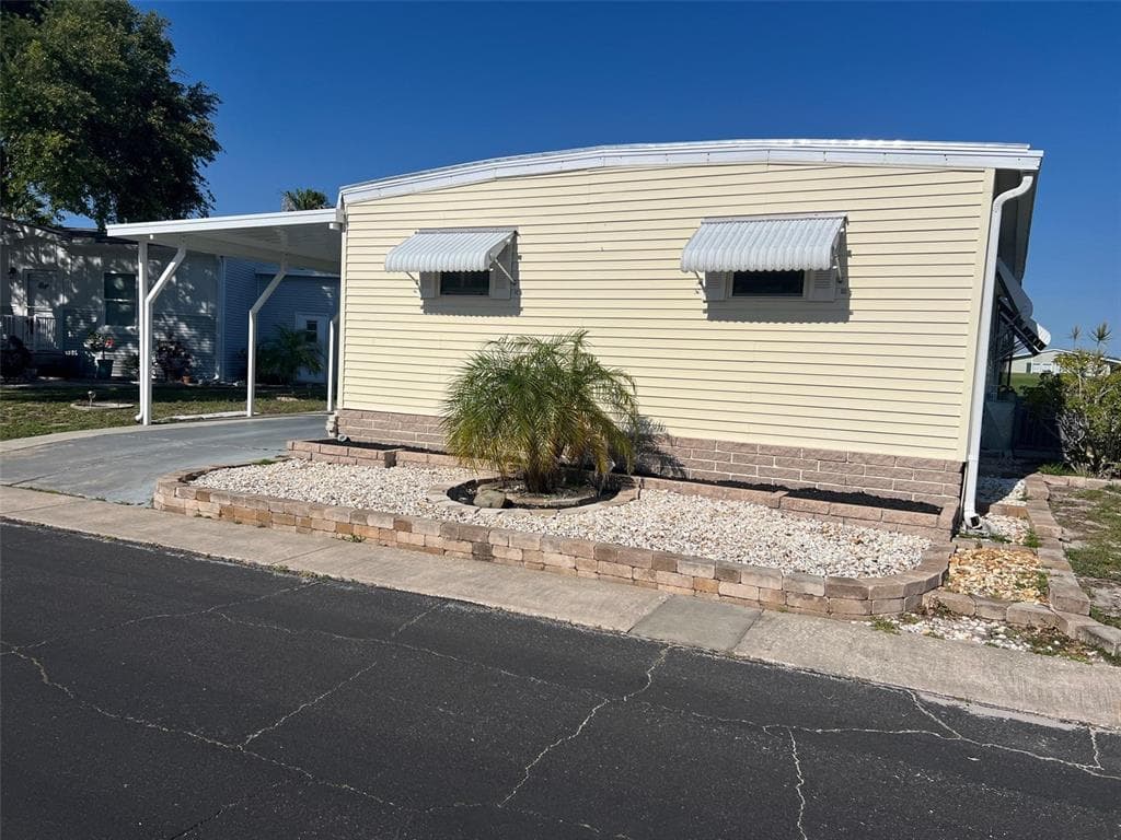 13 THATCH PALM STREET W LARGO, FL 33770