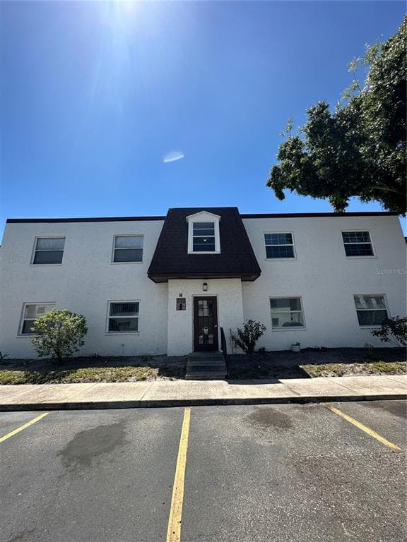 9134 TUDOR DRIVE UNIT M107 TAMPA, FL 33615