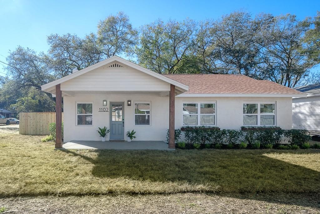 1102 W SITKA STREET TAMPA, FL 33604