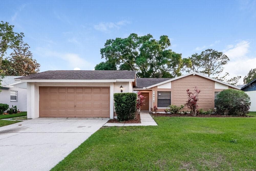 15918 MYSTIC WAY TAMPA, FL 33624