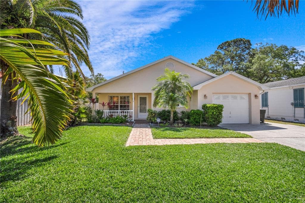 1645 PASADENA DRIVE DUNEDIN, FL 34698