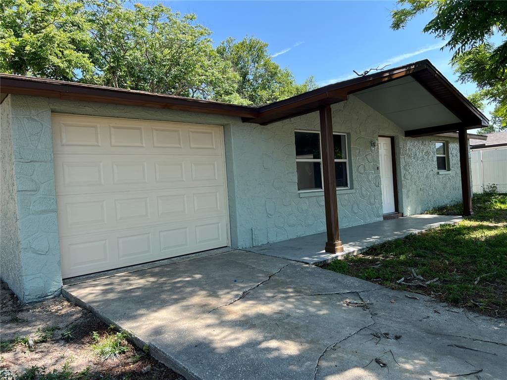 7735 ARBORDALE DRIVE PORT RICHEY, FL 34668