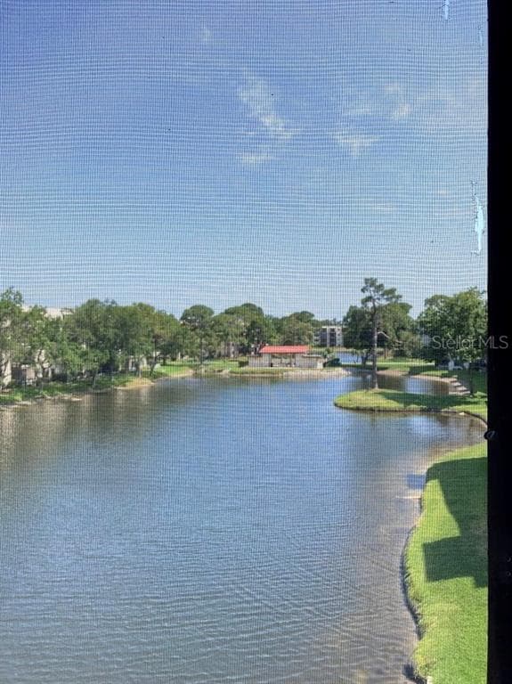 6190 80TH STREET N UNIT 302 ST PETERSBURG, FL 33709