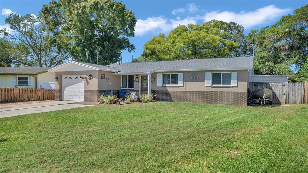 10834 111TH STREET SEMINOLE, FL 33778
