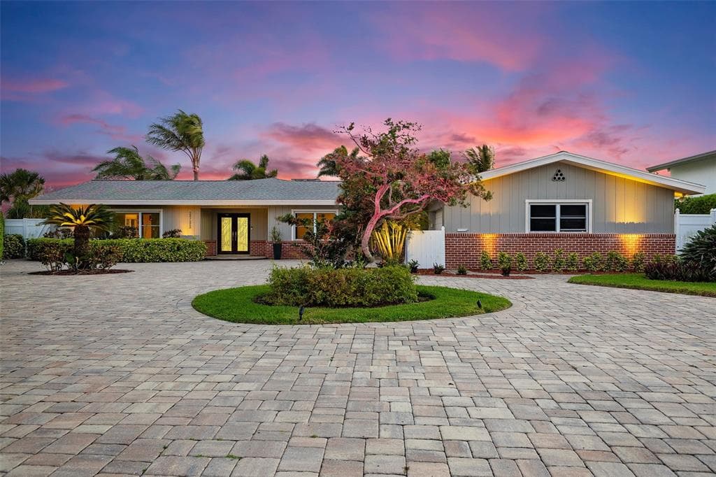 2788 70TH AVENUE S ST PETERSBURG, FL 33712