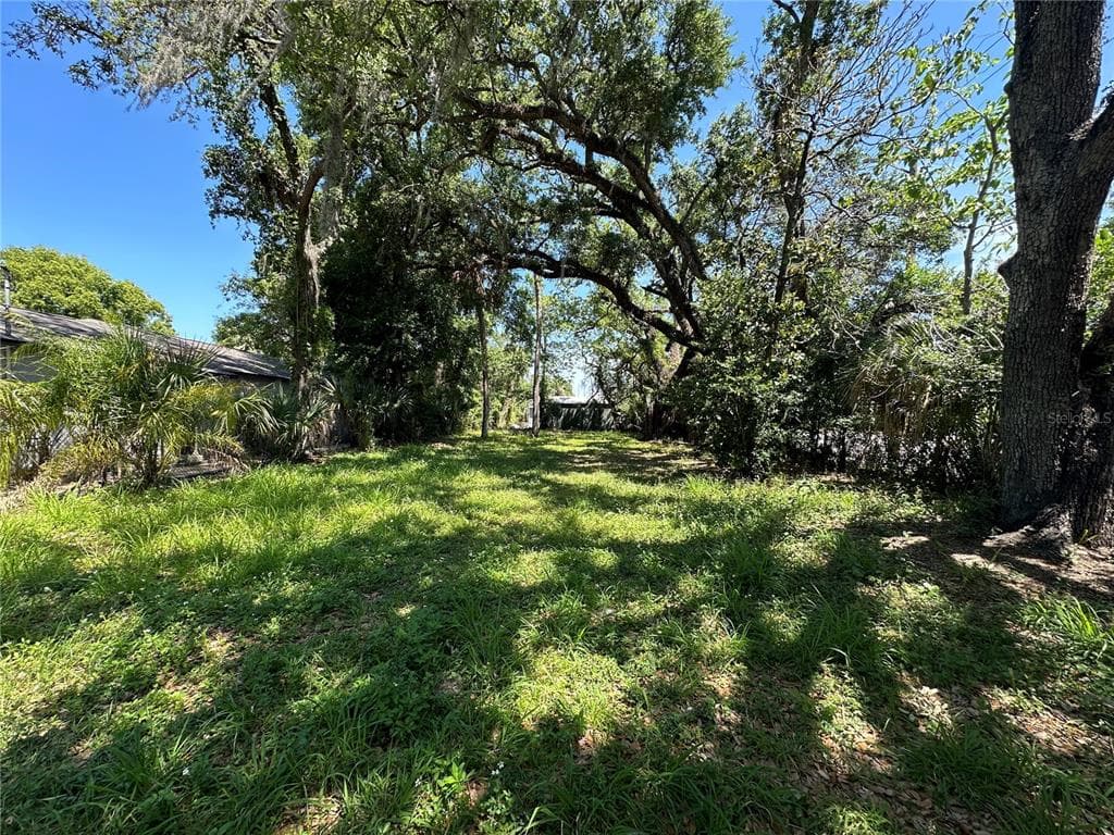 3224 E LOUISIANA AVENUE TAMPA, FL 33610