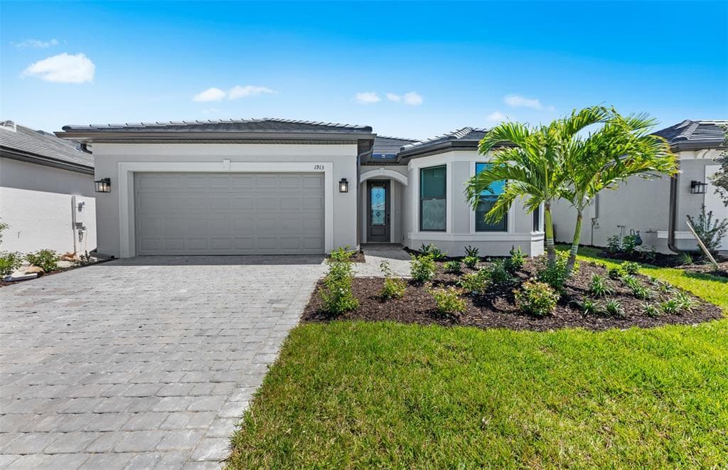 1913 PEPPER GRASS DRIVE NORTH PORT, FL 34289