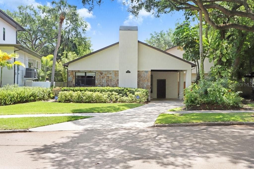 5106 W EVELYN DRIVE