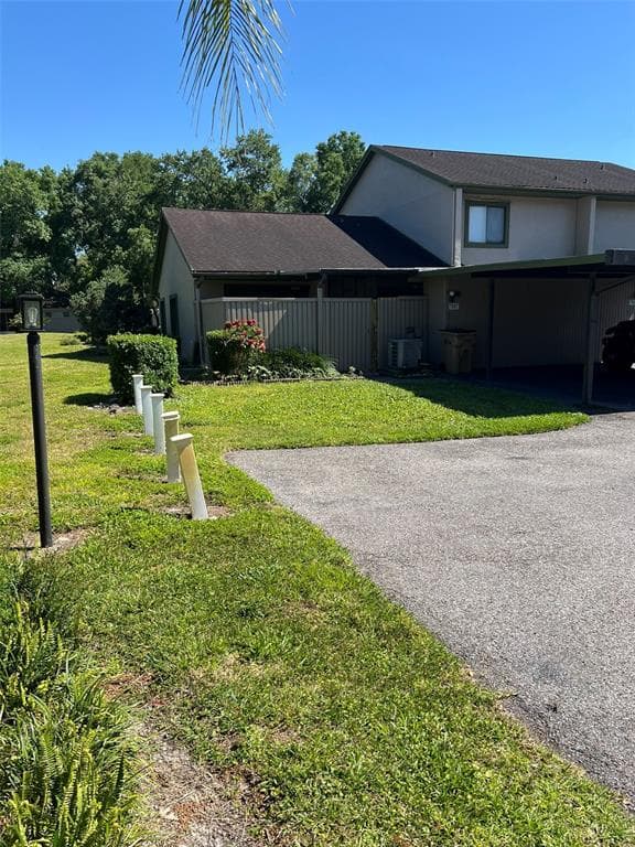 7807 AMBERLEA COURT TEMPLE TERRACE, FL 33637