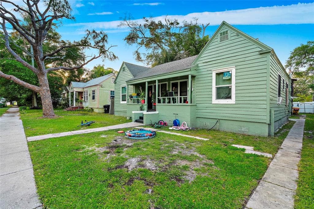 535 14TH AVENUE S ST PETERSBURG, FL 33701